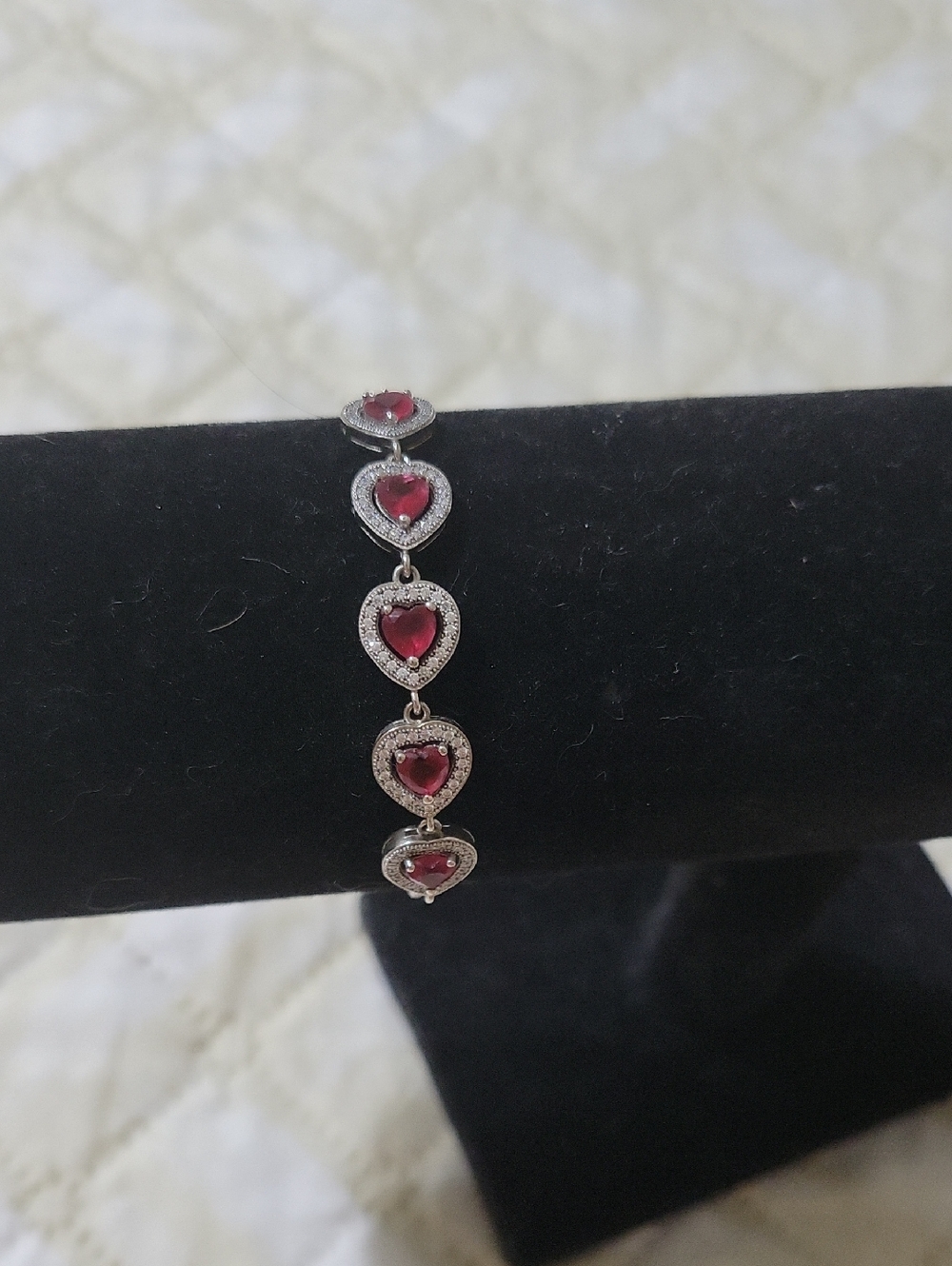 Silver Heart Link Bracelet with Red Crystal Hearts
